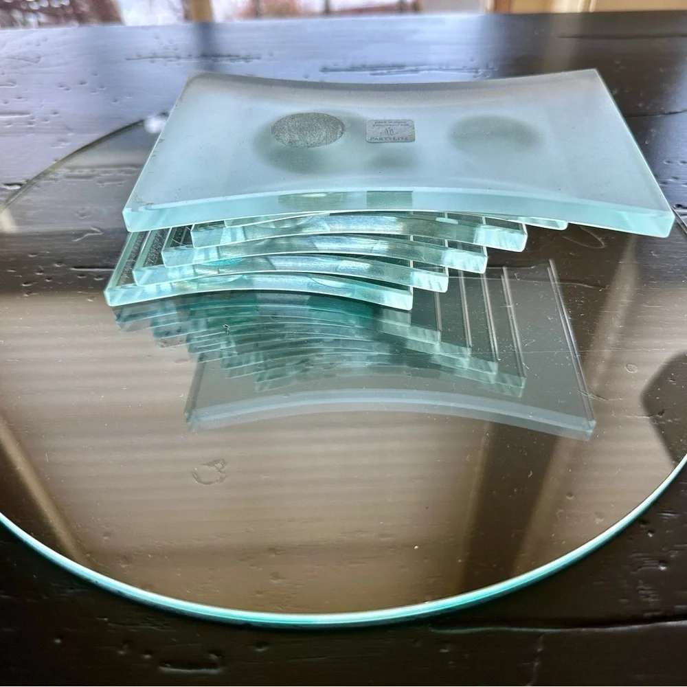 PARTYLITE, RETIRED, 3-WICK GLASS CANDLE HOLDER WITH GLASS STEP PEDESTAL.